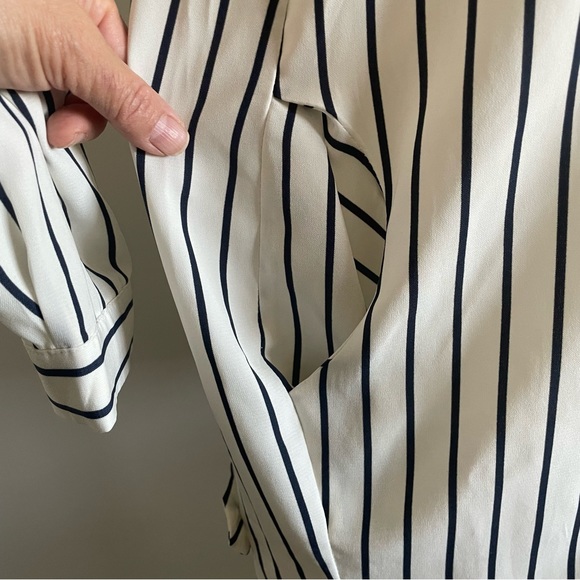 RARE Daorae Striped Tunic Top, Lightweight, Ling Sleeve, Roll up Tabs, Pockets - Picture 15 of 15